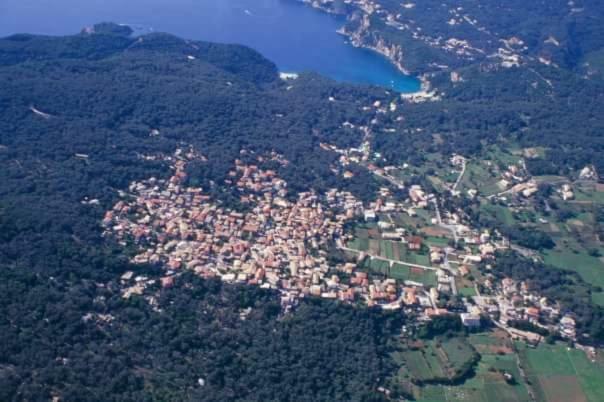 Appartamento Helios & Elia Family Liapades